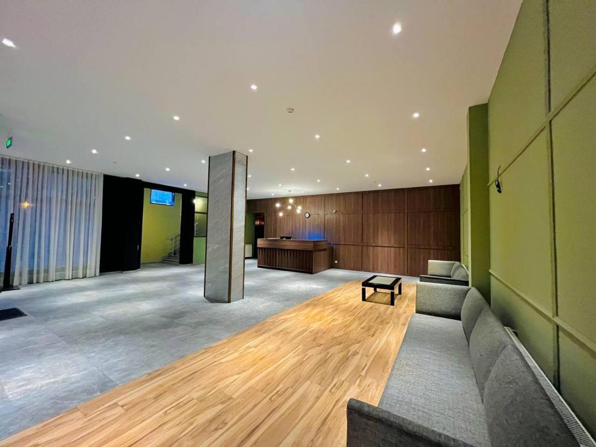 Aristocrat Hotel Tbilisi Buitenkant foto